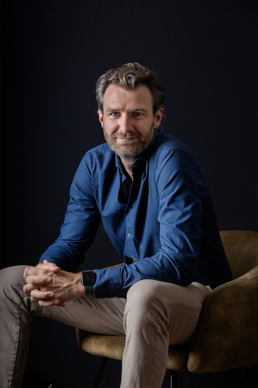 Portrait of Rob Segers